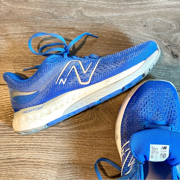 New Balance Fresh Foam 880 size 8.5 WIDE - Picture 9 of 9